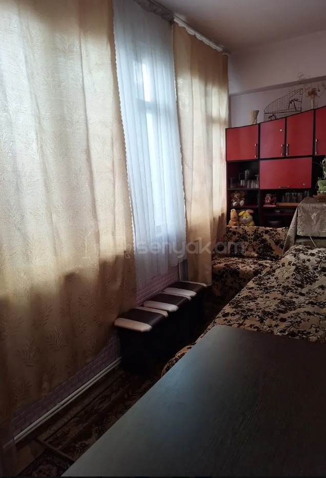 3 Սենյականոց Բնակարան, 93քմ, 6/9 հարկ, Նորմալ Վիճակում