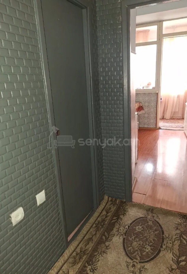 3 Սենյականոց Բնակարան, 93քմ, 6/9 հարկ, Նորմալ Վիճակում