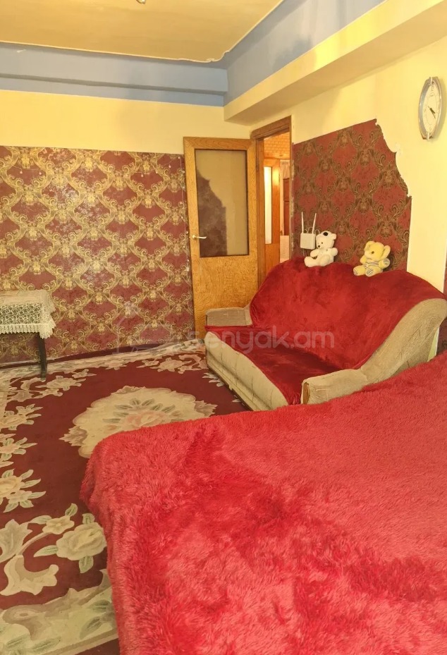 3 Սենյականոց Բնակարան, 93քմ, 6/9 հարկ, Նորմալ Վիճակում