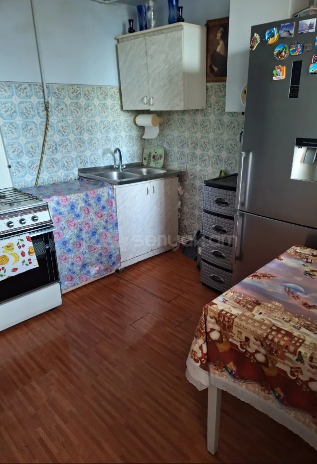 3 Սենյականոց Բնակարան, 93քմ, 6/9 հարկ, Նորմալ Վիճակում