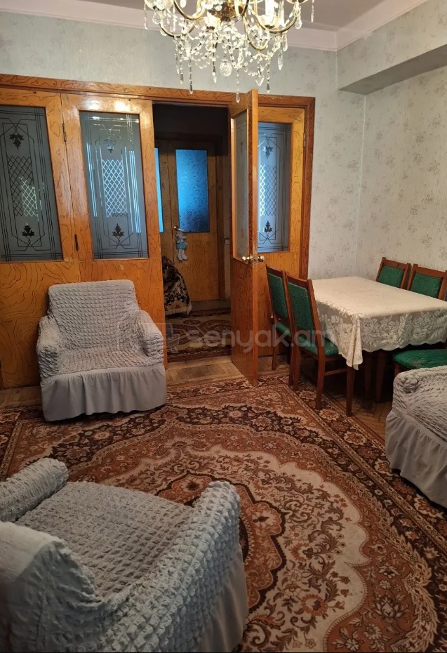 3 Սենյականոց Բնակարան, 93քմ, 6/9 հարկ, Նորմալ Վիճակում