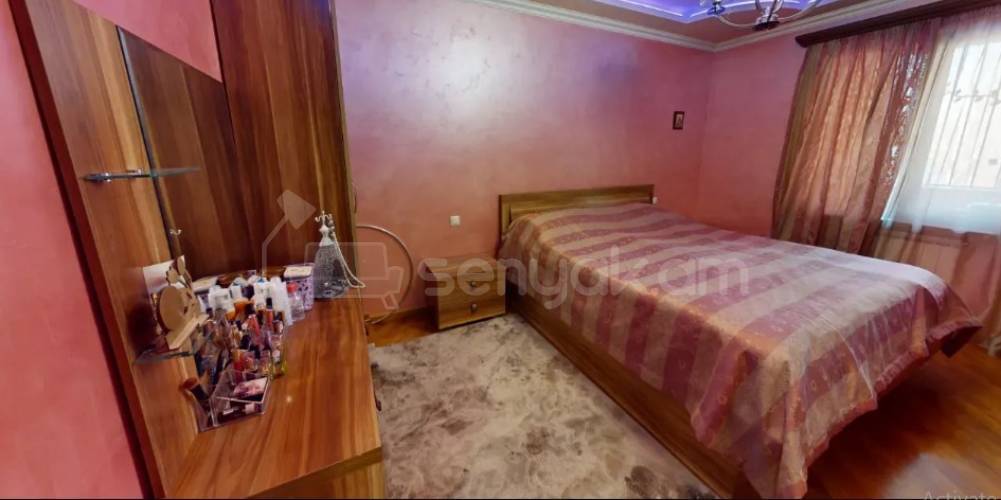 3 Սենյականոց Բնակարան, 97քմ, 3/9 հարկ, Կապիտալ Վերանորոգված