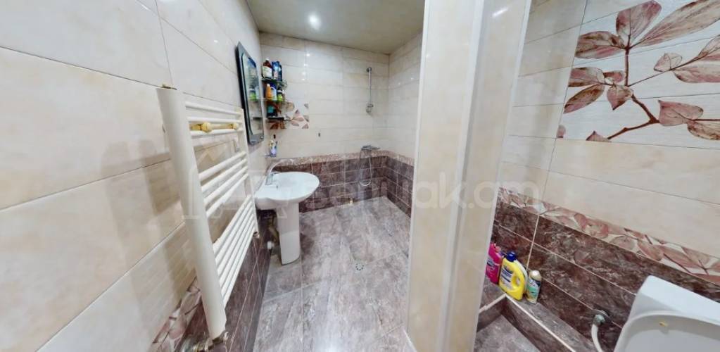 3 Սենյականոց Բնակարան, 97քմ, 3/9 հարկ, Կապիտալ Վերանորոգված