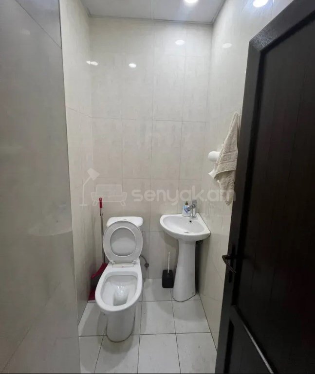 Օֆիսային Տարածք, 75քմ, Կապիտալ Վերանորոգված