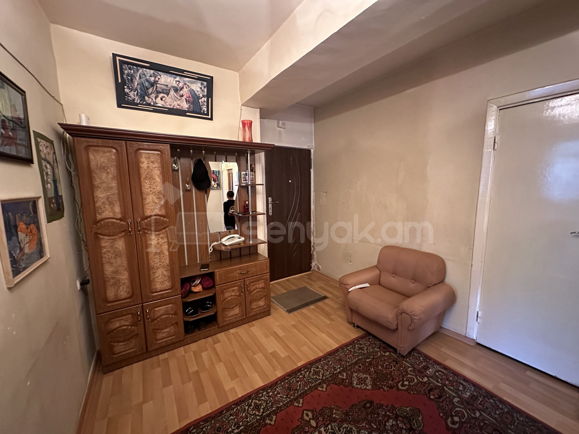 3 Սենյականոց Բնակարան, 85քմ, 1/14 հարկ, Նորմալ Վիճակում