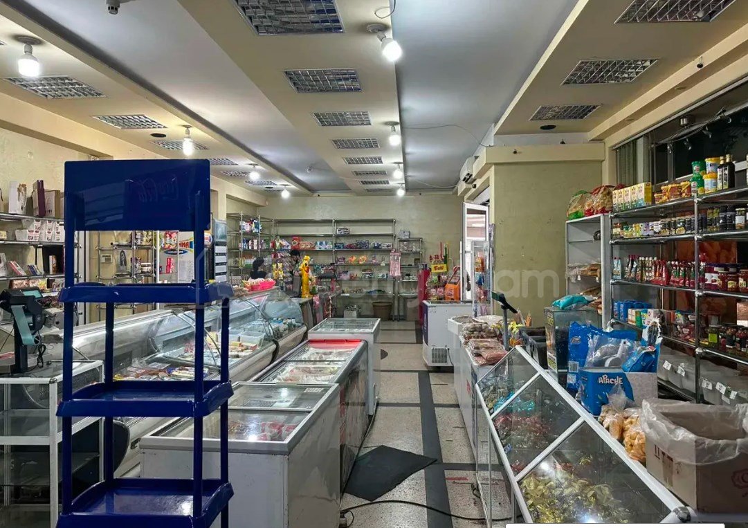 Առևտրի Տարածք, 180քմ, Կապիտալ Վերանորոգված