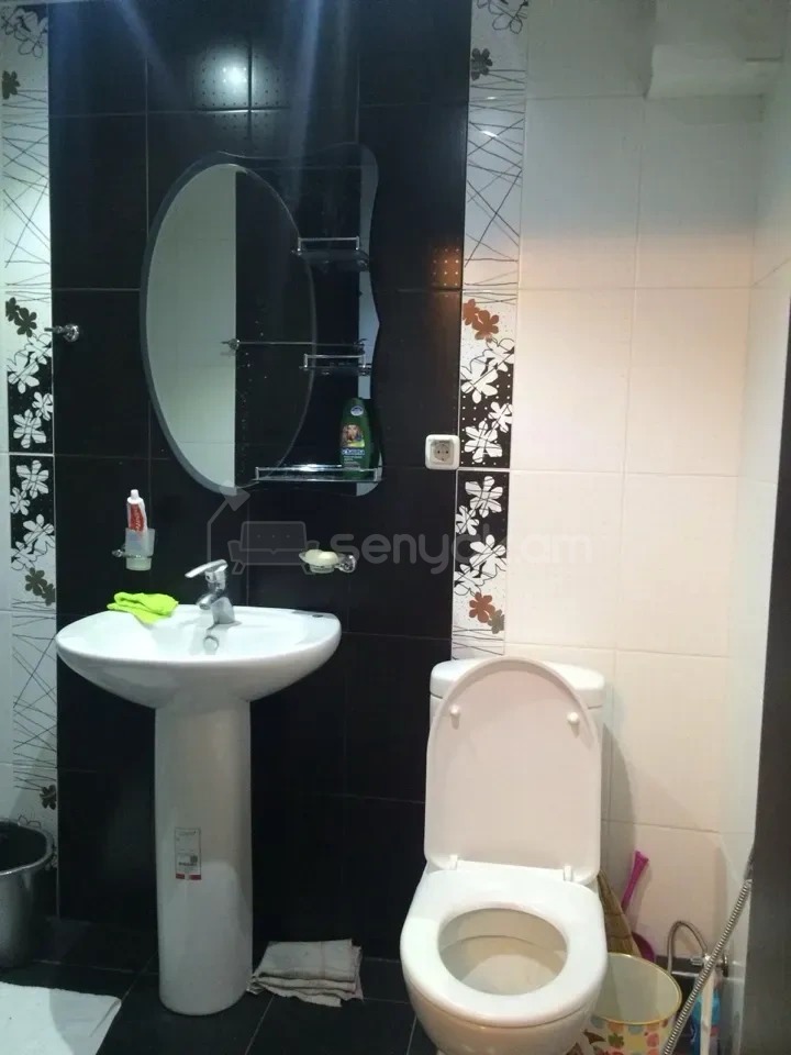 2 Սենյականոց Բնակարան Նորակառույցում, 61քմ, 8/10 հարկ, Դիզայներական Վերանորոգված, Կահավորված