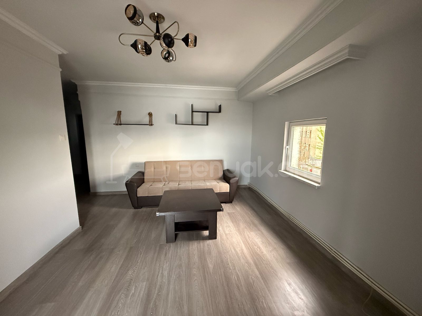 2 Սենյականոց Բնակարան, 50քմ, 4/9 հարկ, Կապիտալ Վերանորոգված, Կահավորված