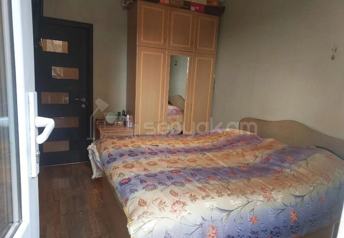 4 Սենյականոց Բնակարան, 90քմ, 2/9 հարկ, Կապիտալ Վերանորոգված