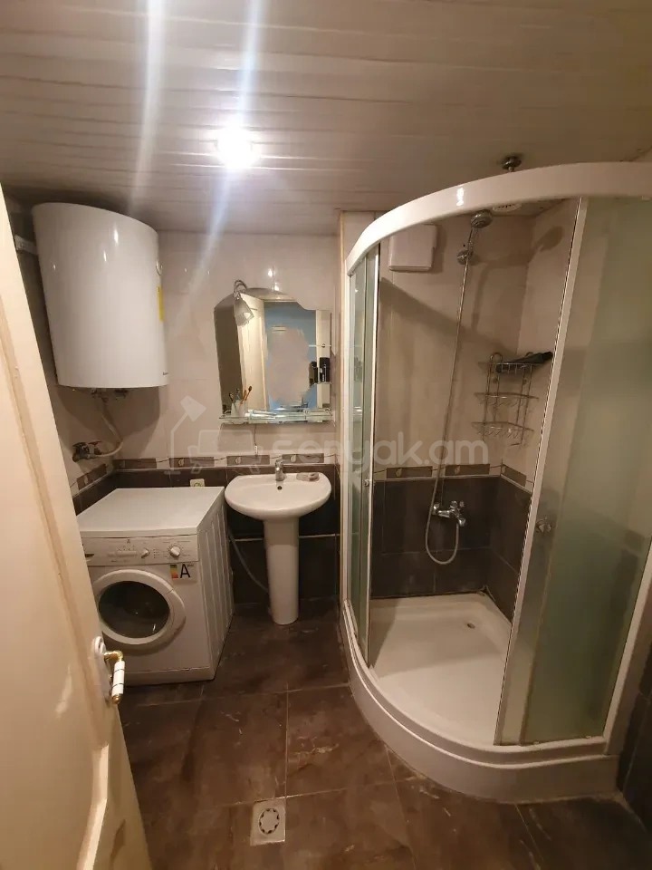 2 Սենյականոց Բնակարան, 80քմ, 3/9 հարկ, Կապիտալ Վերանորոգված, Կահավորված