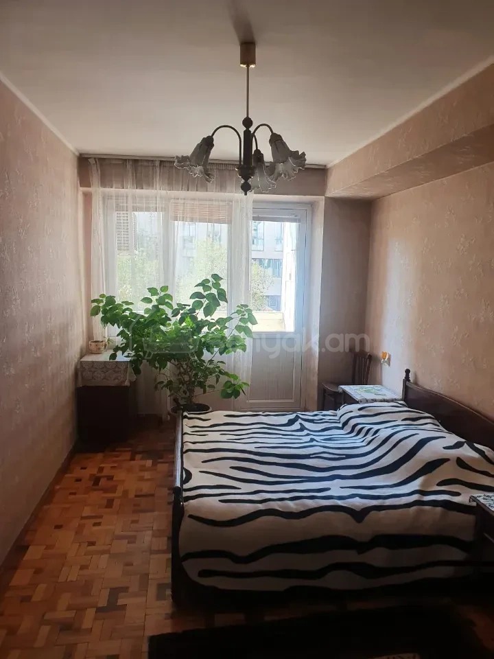 2 Սենյականոց Բնակարան, 80քմ, 3/9 հարկ, Կապիտալ Վերանորոգված, Կահավորված