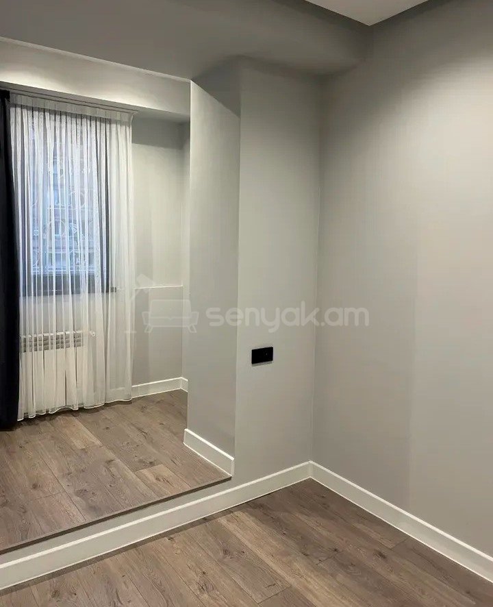 2 Սենյականոց Բնակարան, 43քմ, 1/9 հարկ, Դիզայներական Վերանորոգված