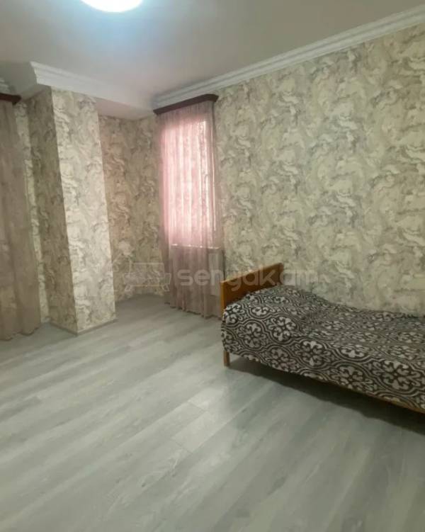 2 Սենյականոց Բնակարան, 62քմ, 6/17 հարկ, Դիզայներական Վերանորոգված, Կահավորված, Արևկող