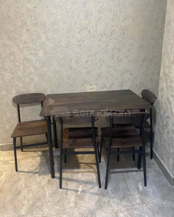 2 Սենյականոց Բնակարան, 62քմ, 6/17 հարկ, Դիզայներական Վերանորոգված, Կահավորված, Արևկող