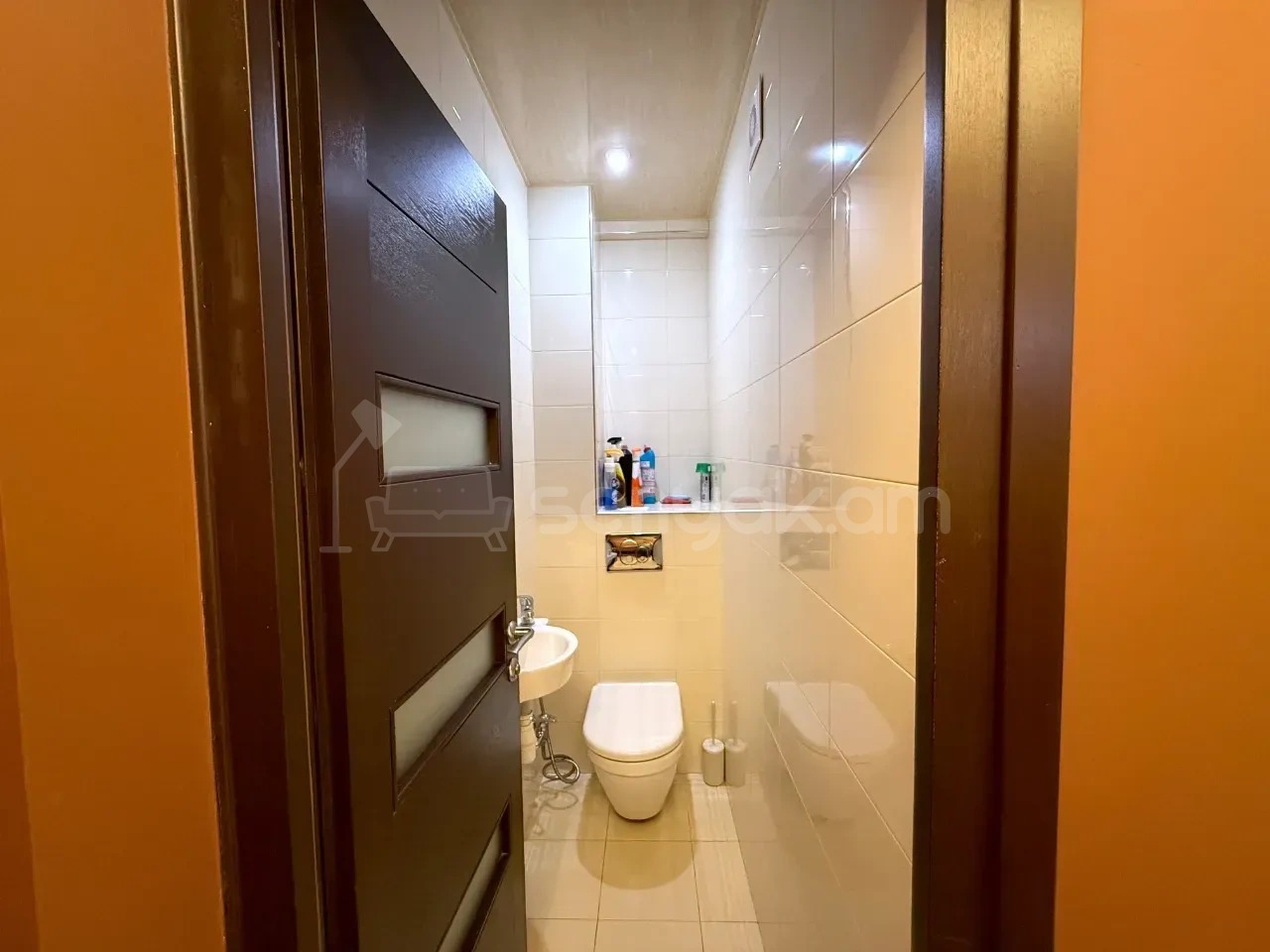 2 Սենյականոց Բնակարան Նորակառույցում, 50քմ, 8/9 հարկ, Կապիտալ Վերանորոգված, Կահավորված