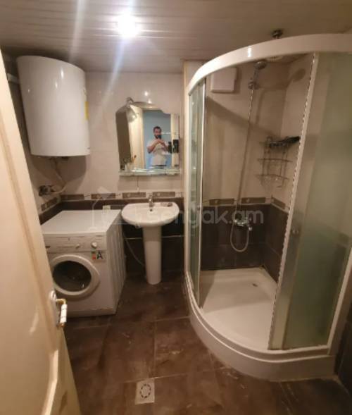 2 Սենյականոց Բնակարան, 60քմ, 3/9 հարկ, Կոսմետիկ Վերանորոգված, Կահավորված, Արևկող