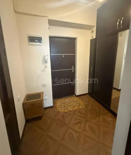 2 Սենյականոց Բնակարան Քարե Շենքում, 50քմ, 4/5 հարկ, Կապիտալ Վերանորոգված, Կահավորված, Արևկող