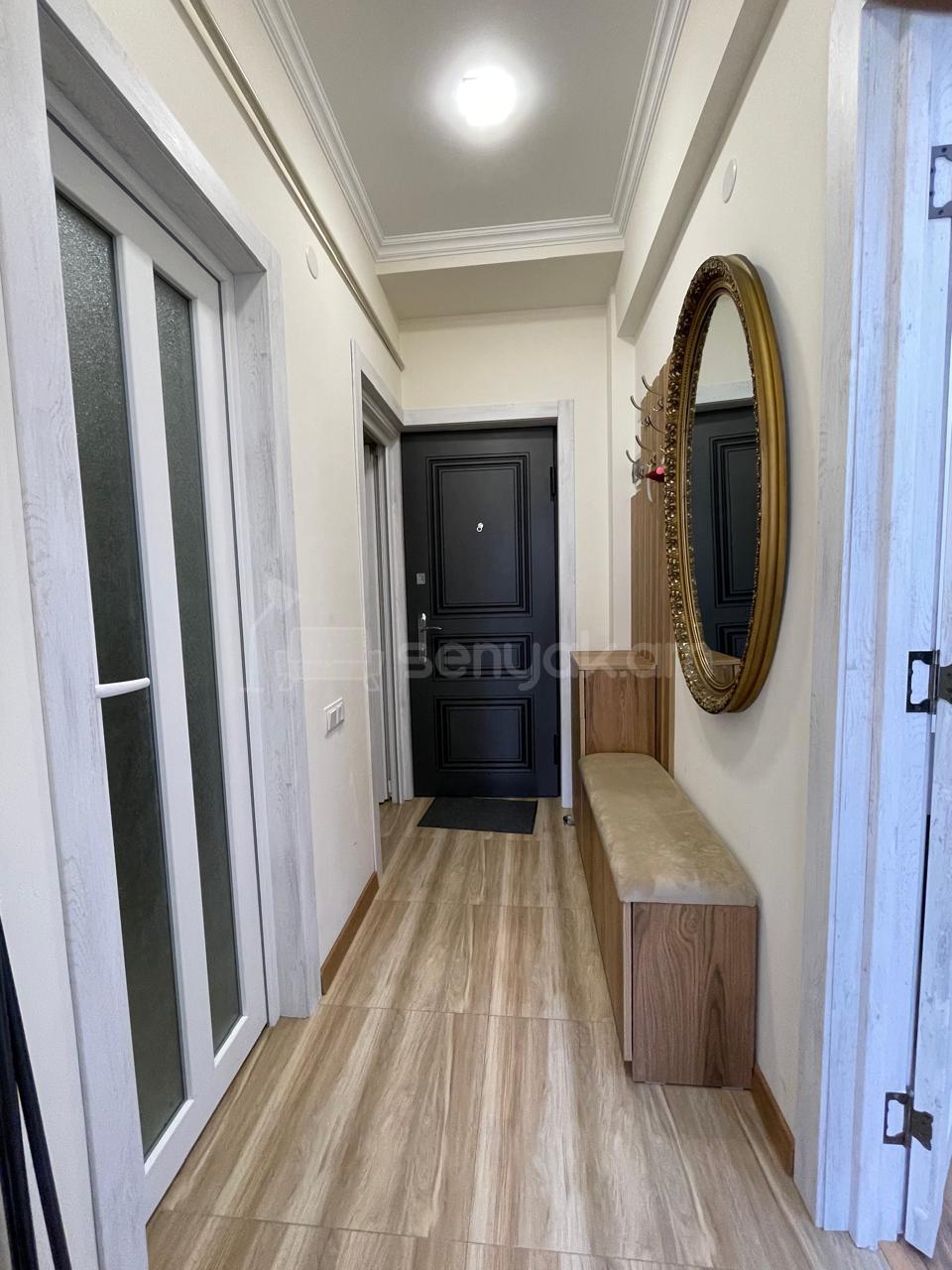 2 Սենյականոց Բնակարան, 50քմ, 3/9 հարկ, Կապիտալ Վերանորոգված, Կահավորված, Արևկող