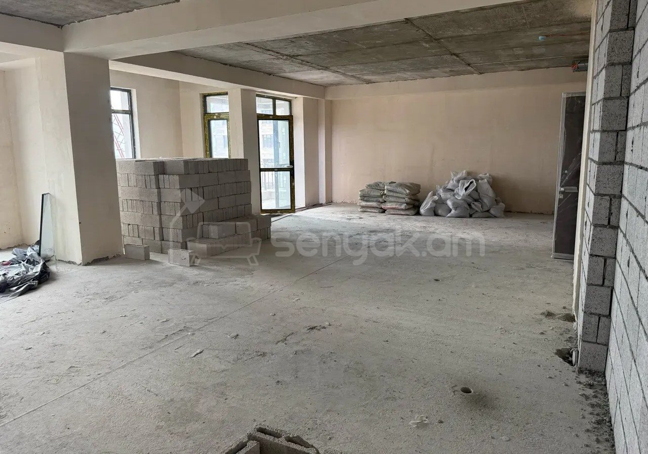 4 Սենյականոց Բնակարան Նորակառույցում, 110քմ, 12/20 հարկ, Զրոյական Վիճակում