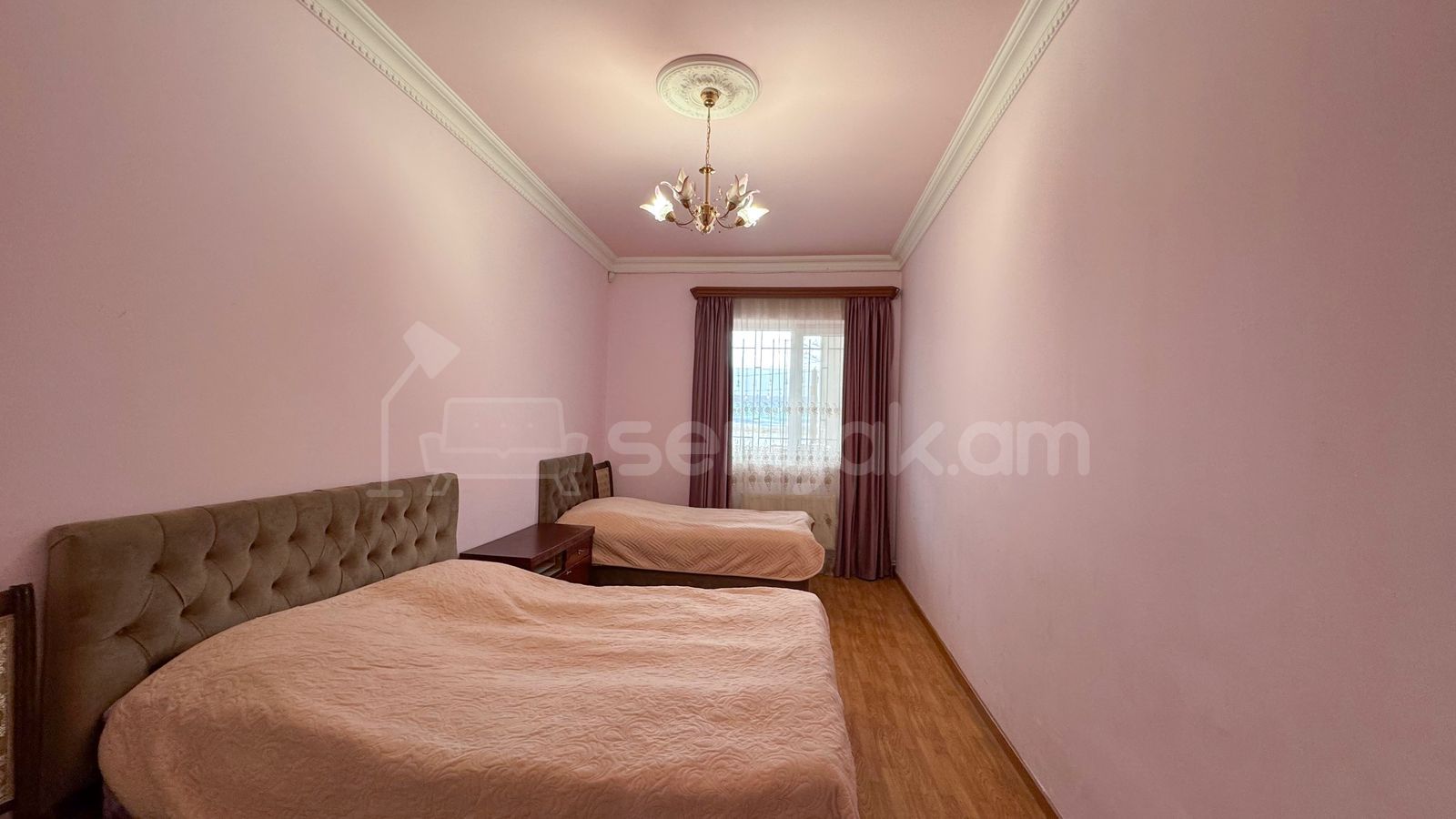 7 Սենյականոց Շքեղ Առանձնատուն, 200քմ, Լողավազանով