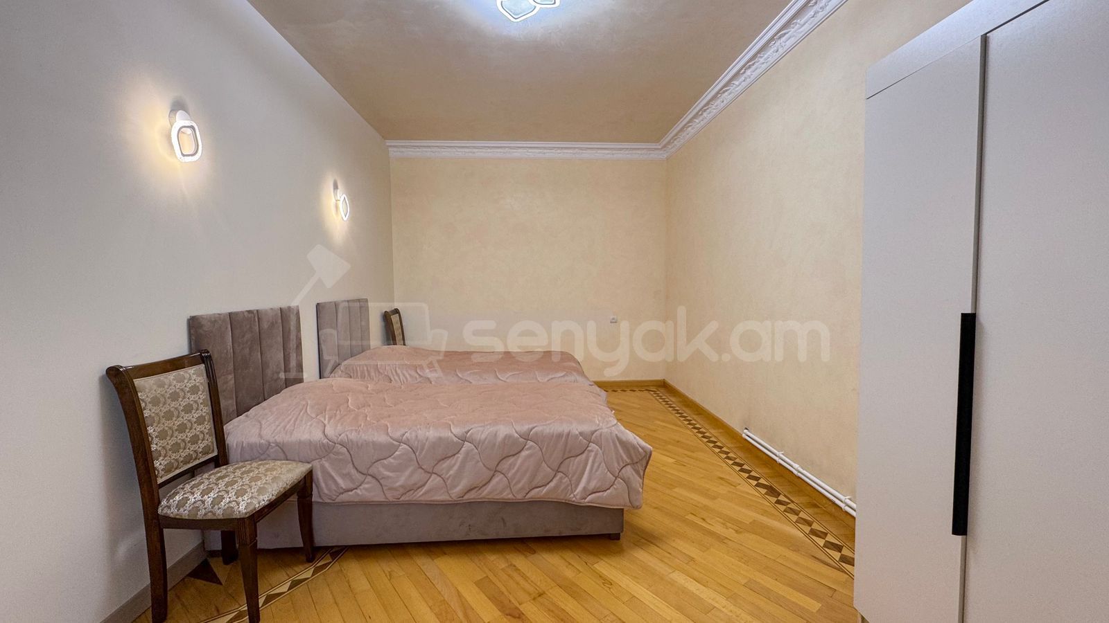 7 Սենյականոց Շքեղ Առանձնատուն, 200քմ, Լողավազանով