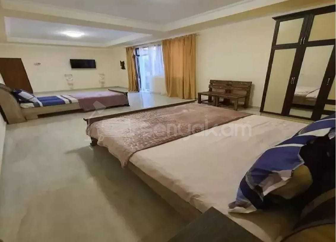 6 Սենյականոց Շքեղ Առանձնատուն, 200քմ, Լողավազանով