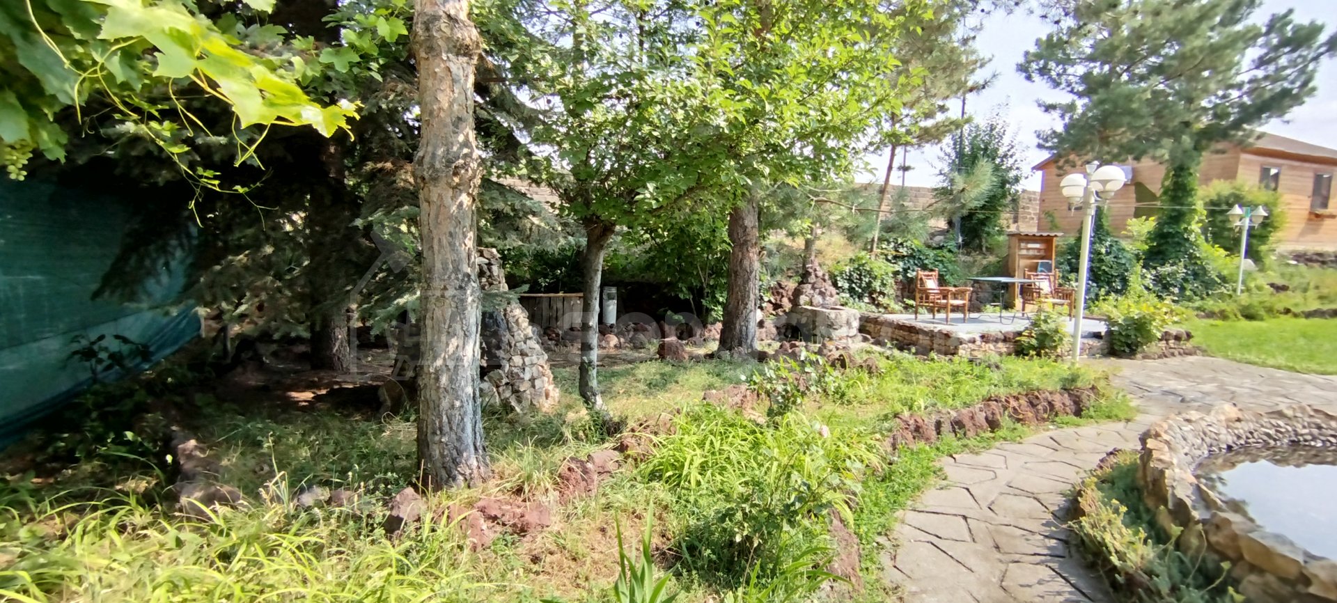 1 Սենյականոց Շքեղ Առանձնատուն, 200քմ, Լողավազանով
