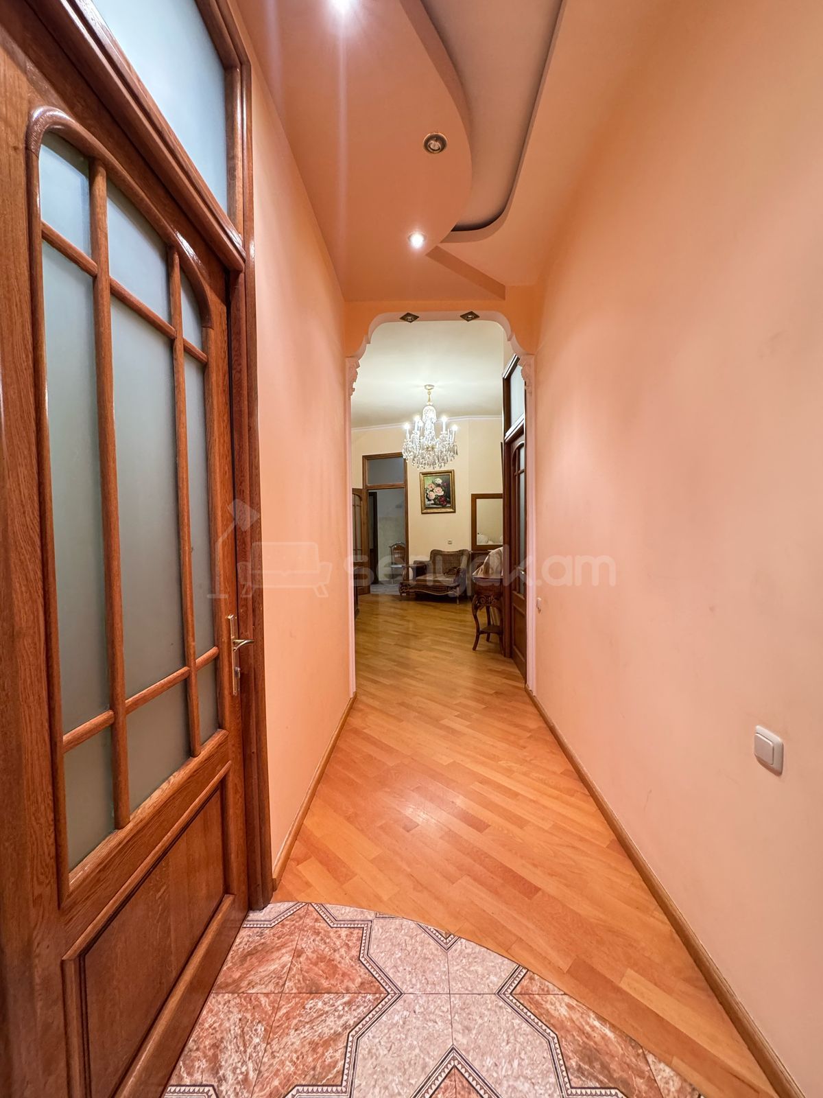 3 Սենյականոց Բնակարան Նորակառույցում, 120քմ, 2/9 հարկ, Կապիտալ Վերանորոգված