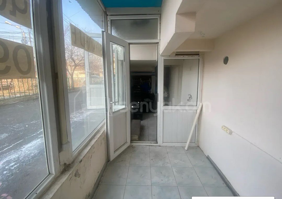 Առևտրի Տարածք, 120քմ, Կապիտալ Վերանորոգված