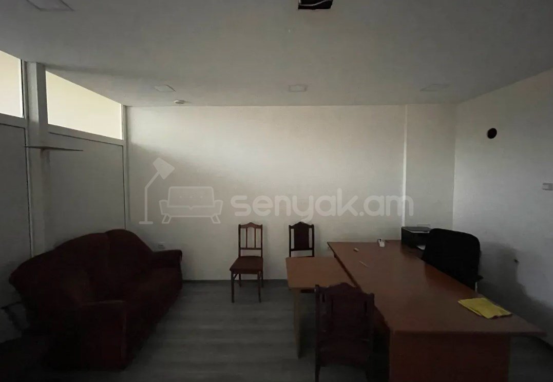 Առևտրի Տարածք, 96քմ, Կապիտալ Վերանորոգված