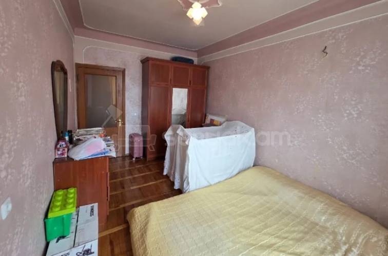 3 Սենյականոց Բնակարան, 72քմ, 9/9 հարկ, Կապիտալ Վերանորոգված