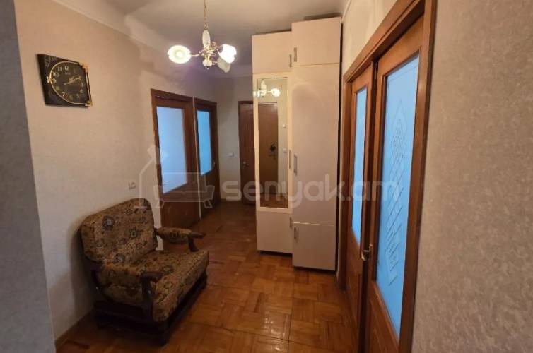 3 Սենյականոց Բնակարան, 72քմ, 9/9 հարկ, Կապիտալ Վերանորոգված