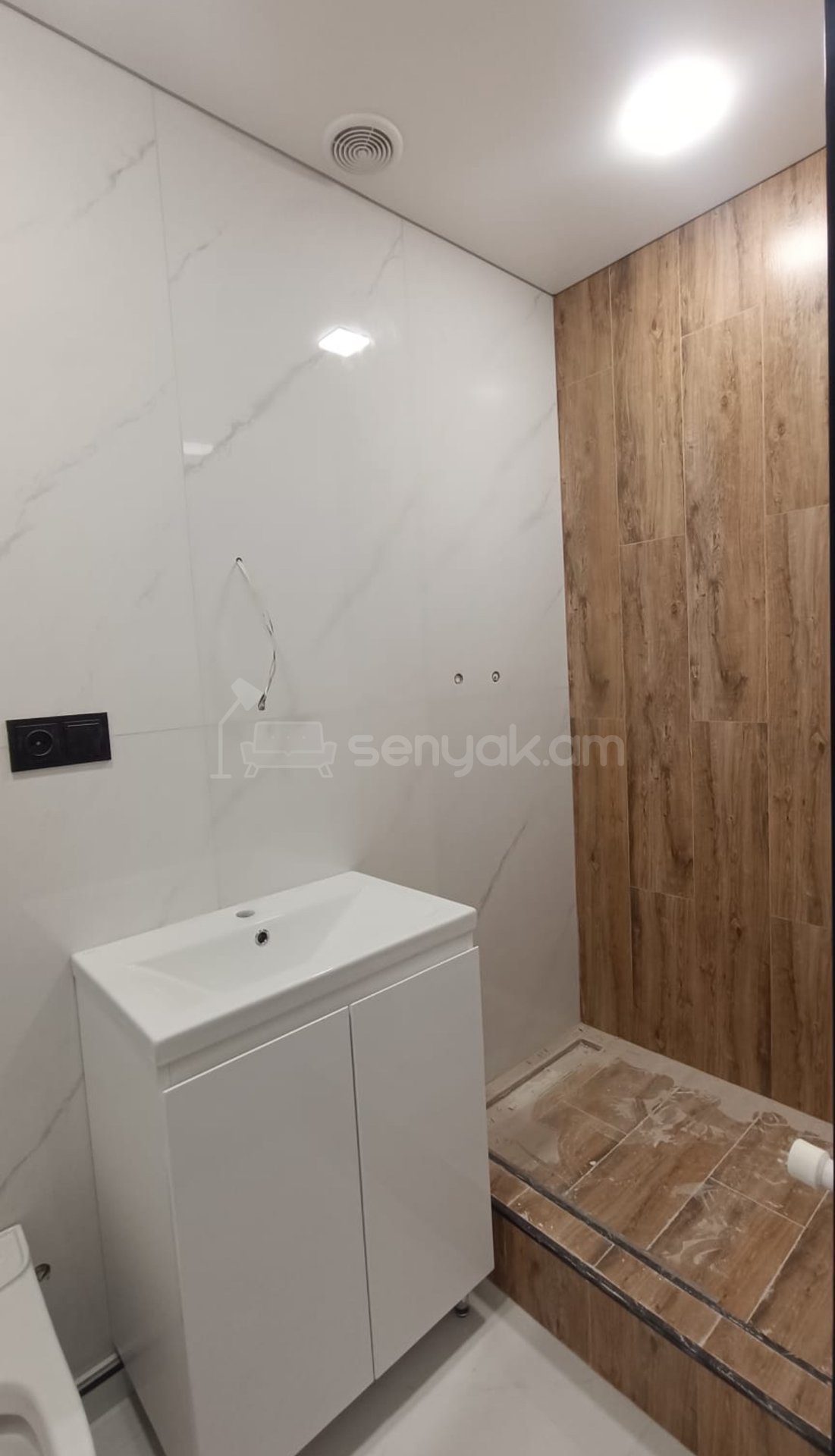 2 Սենյականոց Բնակարան, 34քմ, 5/11 հարկ, Կապիտալ Վերանորոգված