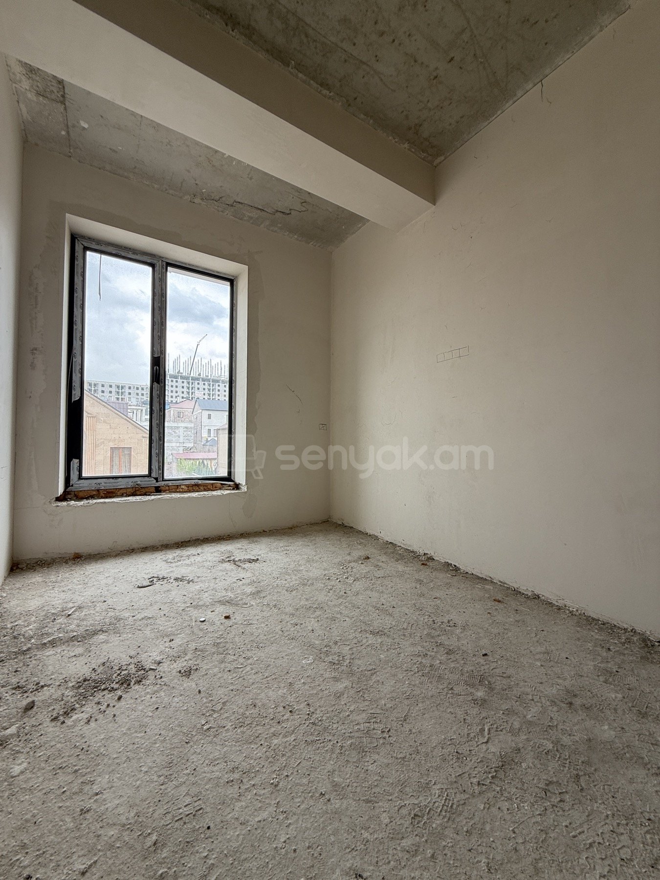 3 Սենյականոց Բնակարան Նորակառույցում, 72քմ, 3/3 հարկ, Զրոյական Վիճակում