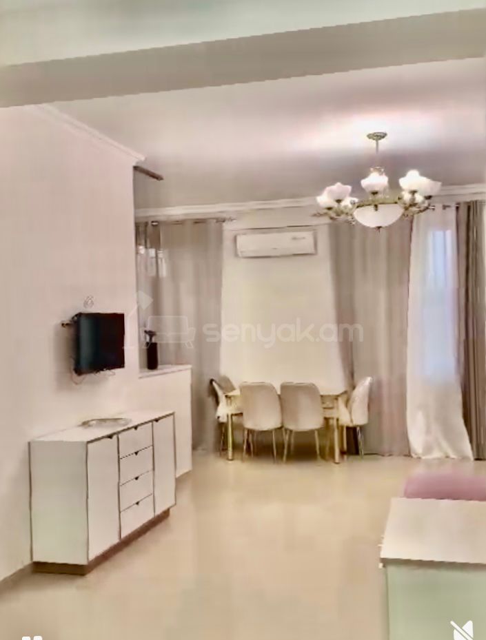 3 Սենյականոց Բնակարան Նորակառույցում, 90քմ, 3/9 հարկ, Կապիտալ Վերանորոգված, Կահավորված