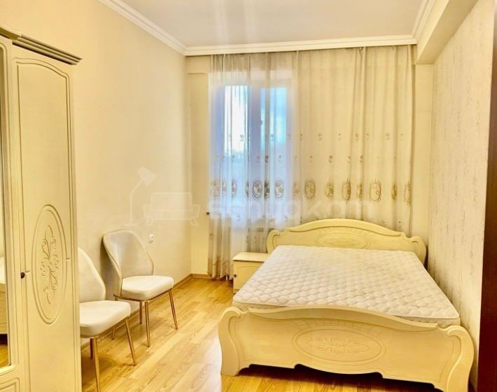 3 Սենյականոց Բնակարան Նորակառույցում, 90քմ, 3/9 հարկ, Կապիտալ Վերանորոգված, Կահավորված