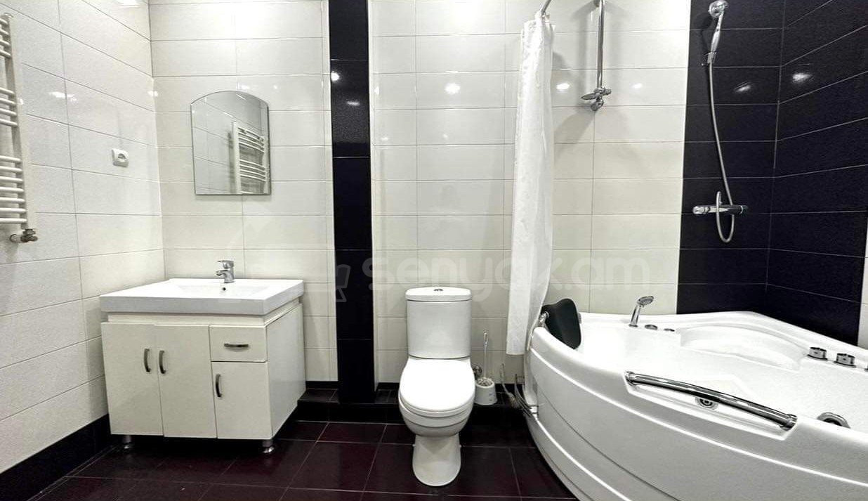 3 Սենյականոց Բնակարան Նորակառույցում, 90քմ, 3/9 հարկ, Կապիտալ Վերանորոգված, Կահավորված