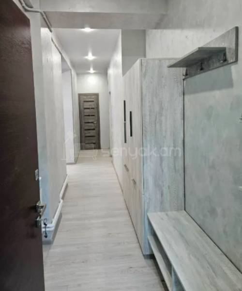 3 Սենյականոց Բնակարան Նորակառույցում, 75քմ, 8/16 հարկ, Կապիտալ Վերանորոգված, Կահավորված, Արևկող