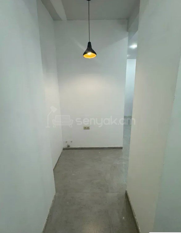 Օֆիսային Տարածք, 28քմ, Կապիտալ Վերանորոգված