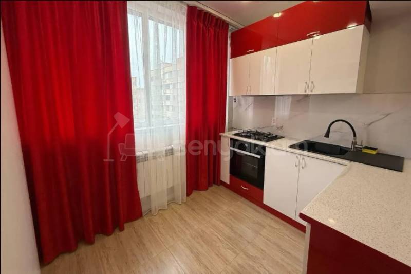 2 Սենյականոց Բնակարան, 40քմ, 7/14 հարկ, Կապիտալ Վերանորոգված, Կահավորված, Արևկող