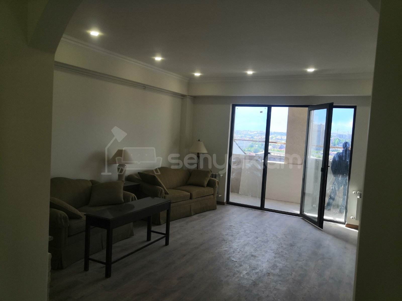 3 Սենյականոց Բնակարան Նորակառույցում, 135քմ, 2/6 հարկ, Կապիտալ Վերանորոգված