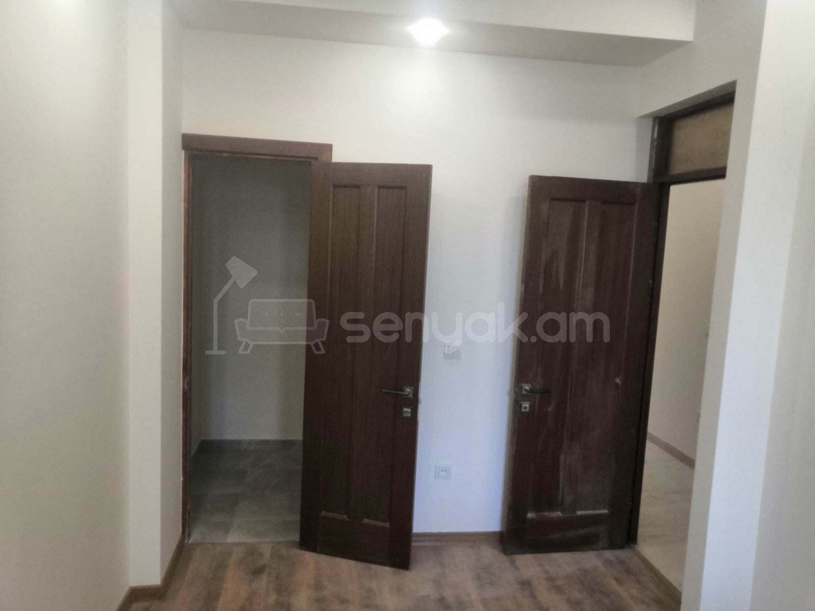 3 Սենյականոց Բնակարան Նորակառույցում, 135քմ, 2/6 հարկ, Կապիտալ Վերանորոգված