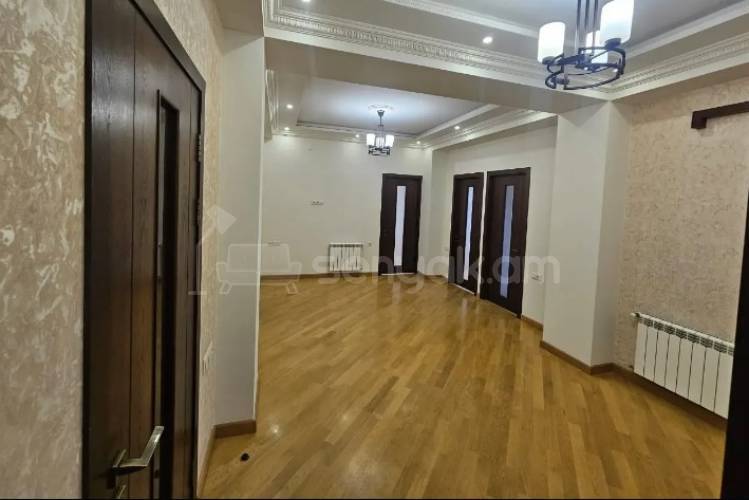 3 Սենյականոց Բնակարան Նորակառույցում, 124քմ, 10/16 հարկ, Կապիտալ Վերանորոգված
