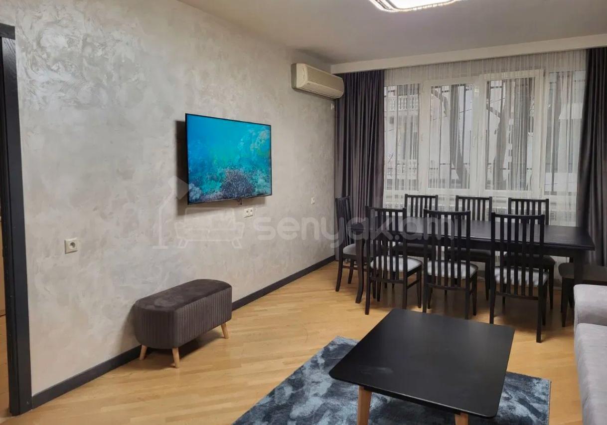 2 Սենյականոց Բնակարան, 84քմ, 2/9 հարկ, Կապիտալ Վերանորոգված, Կահավորված