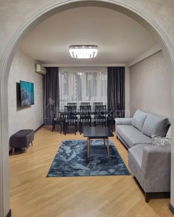 2 Սենյականոց Բնակարան, 84քմ, 2/9 հարկ, Կապիտալ Վերանորոգված, Կահավորված
