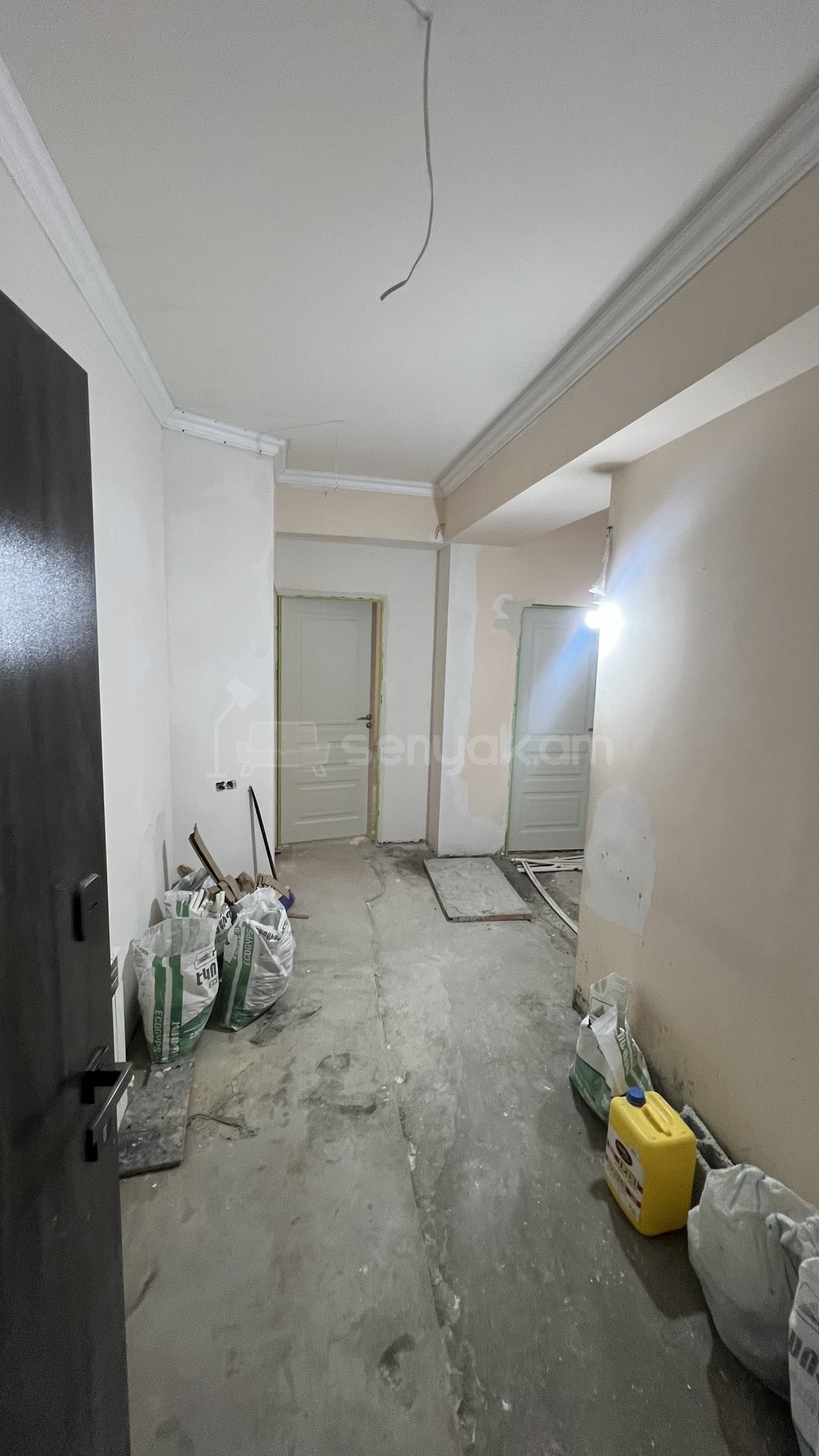 3 Սենյականոց Բնակարան Նորակառույցում, 54քմ, 2/4 հարկ, Նորմալ Վիճակում