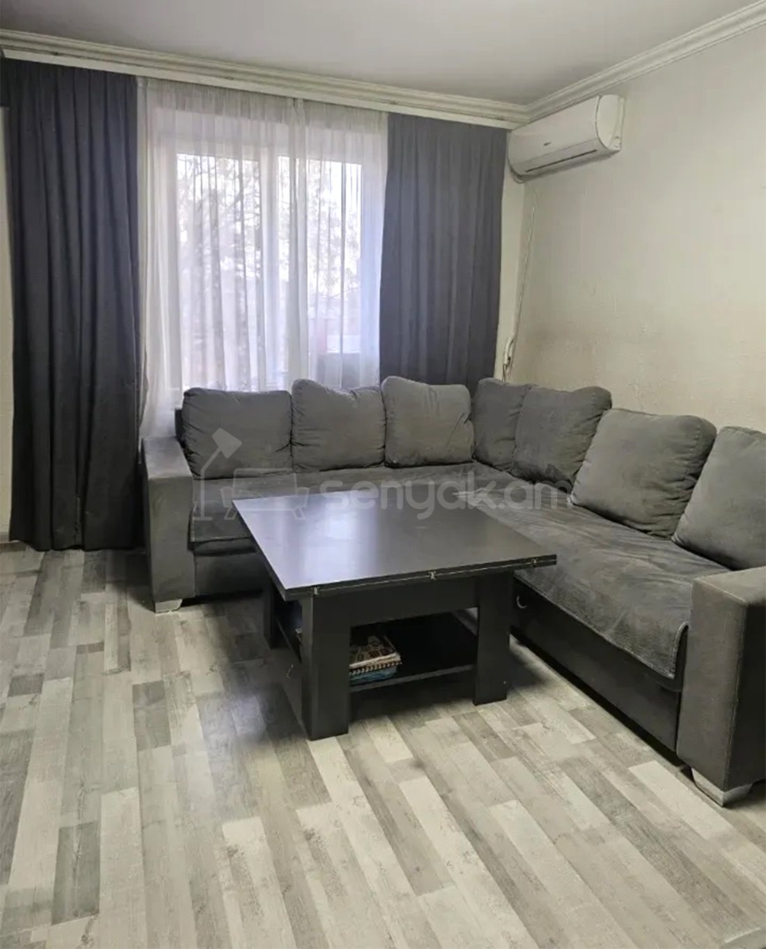 1 Սենյականոց Բնակարան Քարե Շենքում, 30քմ, 3/5 հարկ, Կապիտալ Վերանորոգված