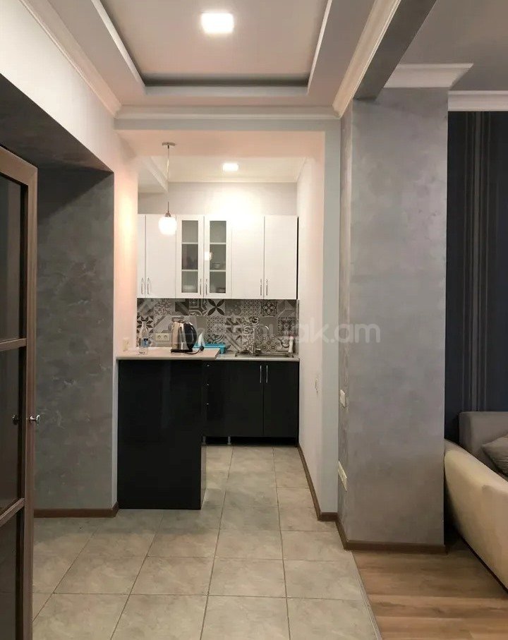 2 Սենյականոց Բնակարան Նորակառույցում, 60քմ, 8/22 հարկ, Կապիտալ Վերանորոգված, Կահավորված, Արևկող