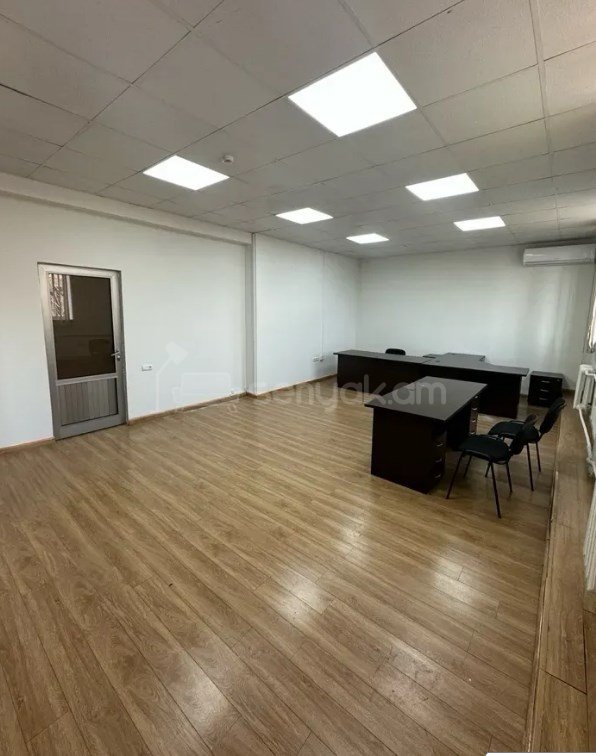 Առևտրի Տարածք, 78քմ, Կապիտալ Վերանորոգված
