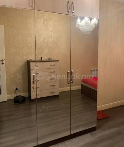 3 Սենյականոց Բնակարան Քարե Շենքում, 72քմ, 1/5 հարկ, Կապիտալ Վերանորոգված